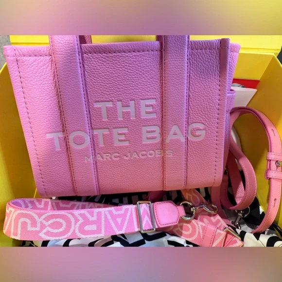 Marc Jacobs The Tote Bag — Petal Pink Small - Picture 4 of 4